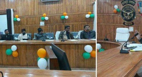 वरिष्ठ कोषाधिकारी ने की राजनैतिक दलों के पदाधिकारियों के साथ बैठक व्ययों के सार विवरण के संशोधित प्रारूप के बारे में दी गयी जानकारी