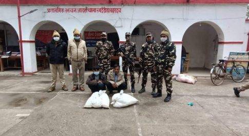 69 लीटर कच्ची शराब के साथ 2 अभियुक्त गिरफ्तार