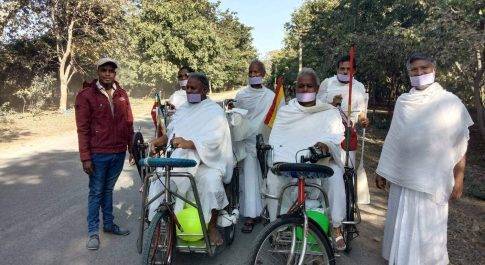 नमाना में लंबे समय के बाद फिर से संतों का आगमन
