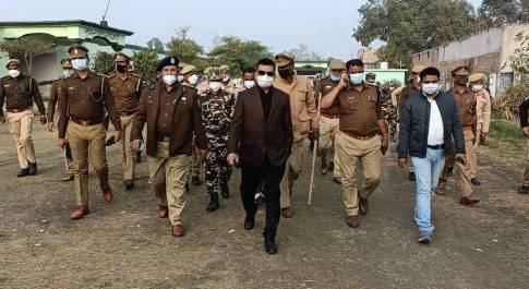 मतदान में बाधा डालने वाले शरारती तत्वों के विरूद्ध होगी कड़ी कार्रवाई: डीएम व एसएसपी