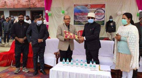गणतन्त्र दिवस पर बार-बेन्च के मध्य आयोजित हुआ मैत्री क्रिकेट मैच