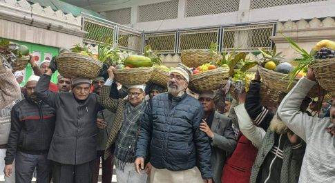 दरगाह प्रबन्ध समिति के अध्यक्ष सैय्यद शमसाद अहमद की अध्यक्षता में बसन्त मेले की हुई रश्म अदाइगी