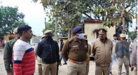 फरेंदा थाने मे तैनात सिपाही का शव फंदे से लटकता मिला आत्महत्या की आशंका
