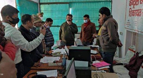 डीएम व एसएसपी ने किया कन्ट्रोल रूम व सी-विजिल कक्ष का निरीक्षण सी-विजिल, वीडियो अवलोकन टीम तथा एमसीएमसी कक्ष का भी लिया जायज़ा