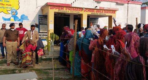 दिव्यांग मित्र की भूमिका में नज़र आये डीएम व एसएसपी