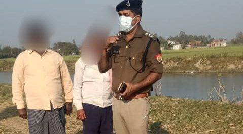 महराजगंज।सीओ अजय सिंह चौहान ने बलात्कारी अभियुक्त को गिरफ्तार कर जिला कारागार भेजा