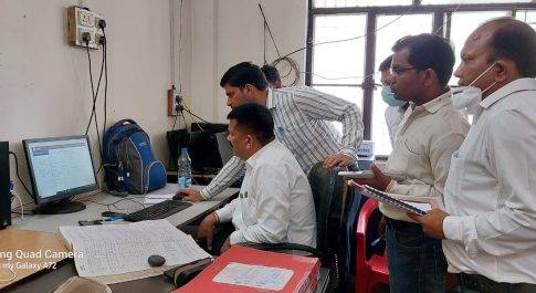 डीएम व एसएसपी ने तहसील कैसरगंज का किया औचक निरीक्षण साफ-सफाई, अभिलेखों, पत्रावलियों का रख-रखाव का लिया जायजा