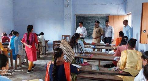 डीएम व एसएसपी ने किया चौधरी सिया राम इण्टर कालेज का निरीक्षण