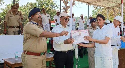 तीरंदाजी प्रतियोगिता का डीएम, एसएसपी ने किया समापन