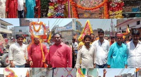 बृजमनगंज।जयकारों के साथ निकला हनुमानजी की शोभायात्रा
