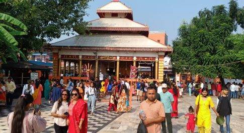 सदियों से आस्था का केंद्र रहा है नेपालगंज का बागेश्वरी मंदिर* *भारत के विभिन्न जिलों से भारी संख्या में दर्शन करने आते है, मां भक्त