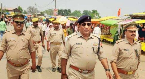 रामनवमी पर मंदिर में भीड़ को नियंत्रित करने के लिए अतिरिक्त पुलिस बल लगायें गये:सीओ फरेंदा