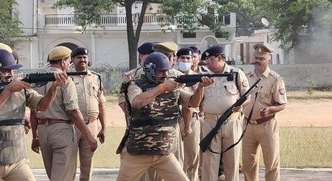 पुलिस लाइन में सम्पन्न हुआ दंगा निरोधक उपकरणों व बलवा ड्रिल का अभ्यास