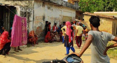 फंदे से लटक कर नवयुवक की खुदकुशी