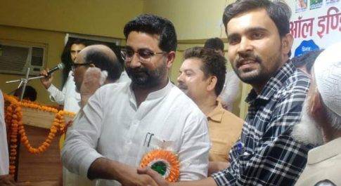आलइंडिया पसमांदा महाज़ के कार्यक्रम में भारी संख्या में पहुंचे कर्तनिया जंगल के समीप बसे पिछड़े शोषित ग्रामीण