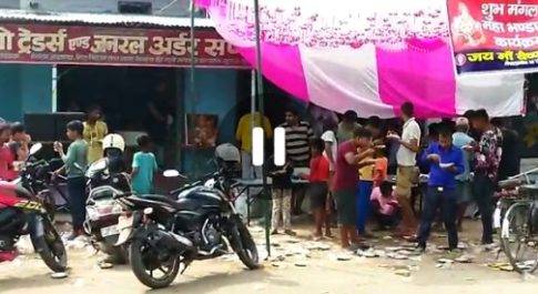 बड़े मंगल पर रुपईडीहा कस्बे भर में रही भंडारों की धूम