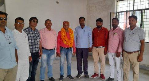 महराजगंज।भारतीय श्रमिक कामगार कर्मचारी महासंघ के गोरक्ष क्षेत्र क्षेत्रीय अध्यक्ष बने शैलेश गुप्ता।