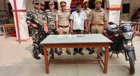 148 ग्राम स्मैक के साथ एक अभियुक्त गिरफतार ,बाइक के साथ नगदी रुपये व मोबाइल बरामद