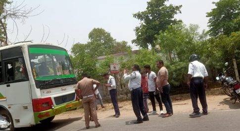 चेकिंग अभियान के तहेत ऑनलाइन 45 वाहनो की 103000 रूपयो की कटी चालान