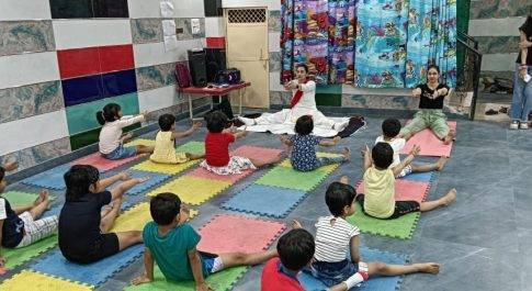 सकारात्मक ऊर्जा का संचार व मन मस्तिष्क की एकाग्रता के लिए योग सबसे प्राचीन विधि है