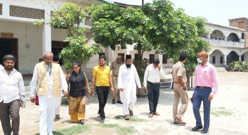 राज्य बाल अधिकार संरक्षण आयोग के सदस्यों ने अधिकारियों के साथ की बैठक
