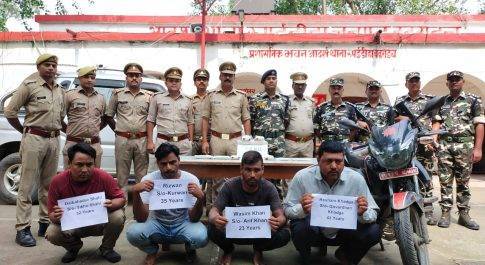 दो करोड़ 10 लाख की चरस के साथ 4 अंतरराष्ट्रीय तस्कर गिरफ्तार