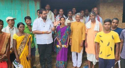 काले-मोतियों की खेती से धीरे धीरे बदल रही बस्तर के आदिवासियों की जिंदगी