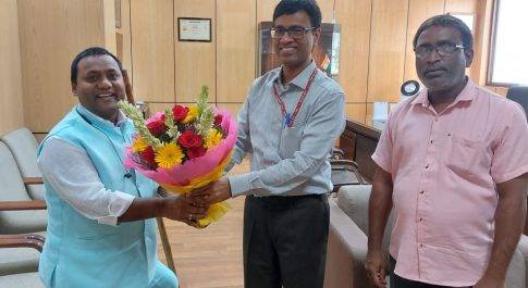 एम्स की कमान डा. श्रीनिवास के हाथ में आने से होगा सुधार – संतदेव चौहान