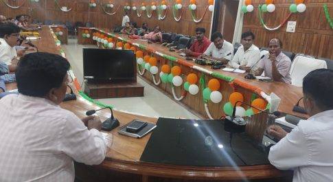 कस्तूरबा गांधी आवासीय बालिका विद्यालयों की व्यस्थाएं रखी जाएं दुरूस्त: डीएम