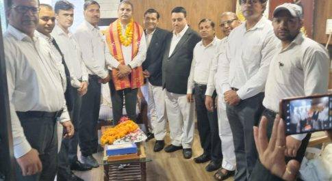भाजपा के दिग्गज संजय कश्यप का निकाय चुनाव संयोजक बनने पर हुआ स्वागत