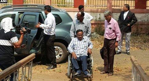 दो फैसले : एक सजा और एक पैरोल