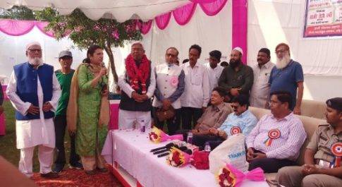 सीरत कमेटी बहराइच द्वारा शाही घंटाघर पार्क में एक दिवसीय ,मेडिकल कैंप का किया आयोजन