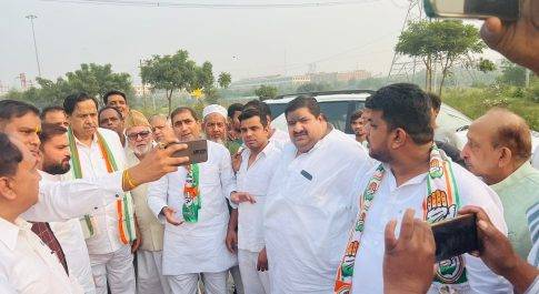 लोकेश चौधरी अध्यक्ष, महानगर कांग्रेस अध्यक्ष नेतृत्व मैं नसीमुद्दीन सिद्दीकी का ग़ाज़ियाबाद में हुआ ज़ोरदार स्वागत