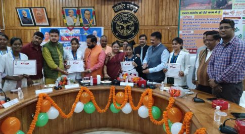 नव नियुक्त 1354 स्टाफ नर्सों को मुख्यमंत्री ने वितरित किया नियुक्ति पत्र