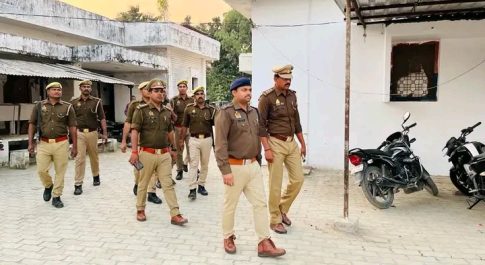 पुलिस अधीक्षक प्रशान्त वर्मा ने थाना जरवल रोड का किया गया औचक निरीक्षण