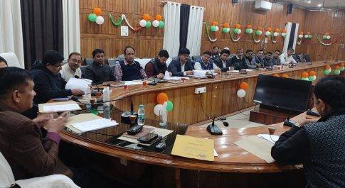 19 से 25 दिसम्बर तक मनाया जाएगा ‘‘सुशासन सप्ताह-प्रशासन गांव की ओर’’ कार्यक्रम की सफलता के लिए डीएम ने अधिकारियों के साथ की बैठक