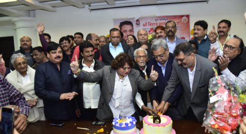 बीबीडी ग्रुप के चेयरमैन श्री विराज सागर दास जी का जन्मदिन धूम-धाम से मनाया गया