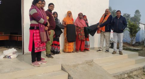 आसपास के हर पात्र की यथाशक्ति मदद करना ही मानवीयता :पुण्डरीक