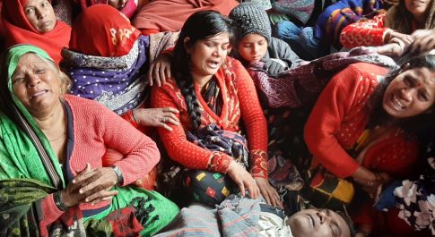 ठंड लगने से 42 वर्षीय निर्धन व्यक्ति की मौत
