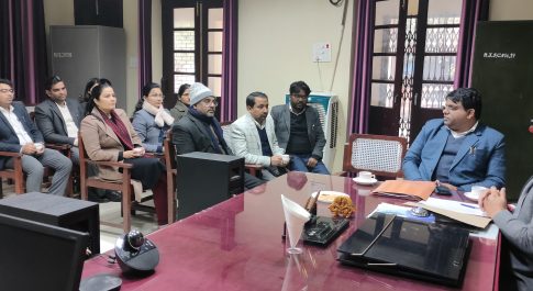चतुर्थ अपर जिला एवं सत्र न्यायाधीश की अध्यक्षता में सम्पन्न हुई बैठक
