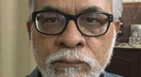 जैकारा, डैमोक्रेसी की मम्मी का!