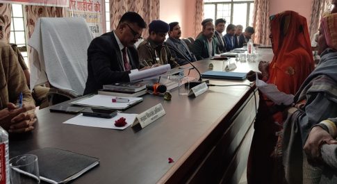 डीएम की अध्यक्षता में तहसील महसी में सम्पन्न हुआ सम्पूर्ण समाधान दिवस