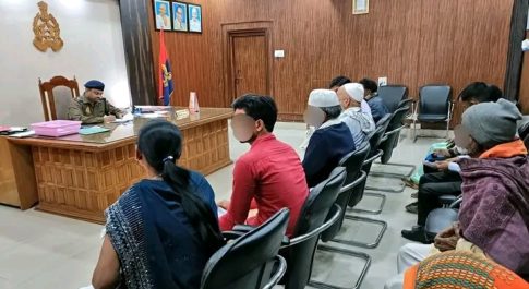 पुलिस अधीक्षक  प्रशांत वर्मा ने सुनी फरियादियों की फरियाद, गुणवत्ता पूर्ण निस्तारण के लिए संबंधित को दिए आदेश
