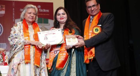 अशोक चक्र विजेताओं पर दोहा संग्रह ‘भारत के अशोक चक्र विजेता’ का दिल्ली के हिन्दी भवन में हुआ भव्य लोकार्पण