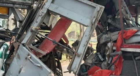 दो रोडवेज बसो की आपस मे टक्कर , 13 लोग गंभीर रूप से घायल