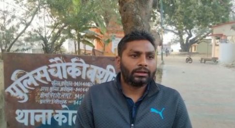 बशीरगंज में चोरों का आतंक घर के बाहर खड़ी बाइक ले उड़े चोर