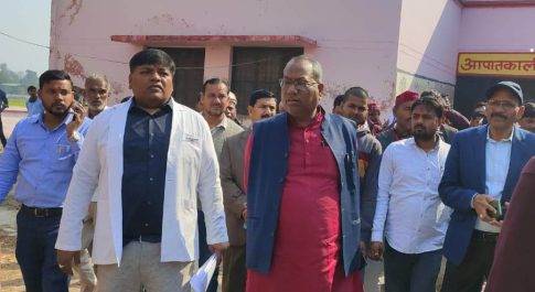 सी.एच.सी. मुस्तफाबाद का प्रभारी मंत्री ने किया निरीक्षण
