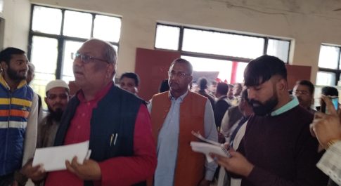 प्रभारी मंत्री ने तहसील कैसरगंज, सीएचसी व सामुदायिक शौचालय का किया निरीक्षण