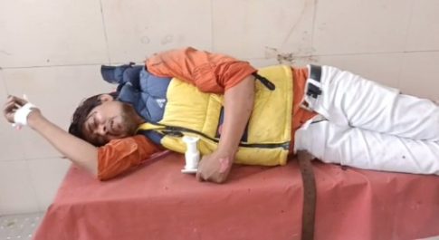 बोलेरो ने बाइक सवार को मारी टक्कर बाप बेटे को आई गंभीर चोटें