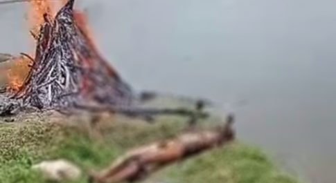 कानपुर में जलती चिता से उठ खड़ी हुई लाश काँप उठे देखने वाले